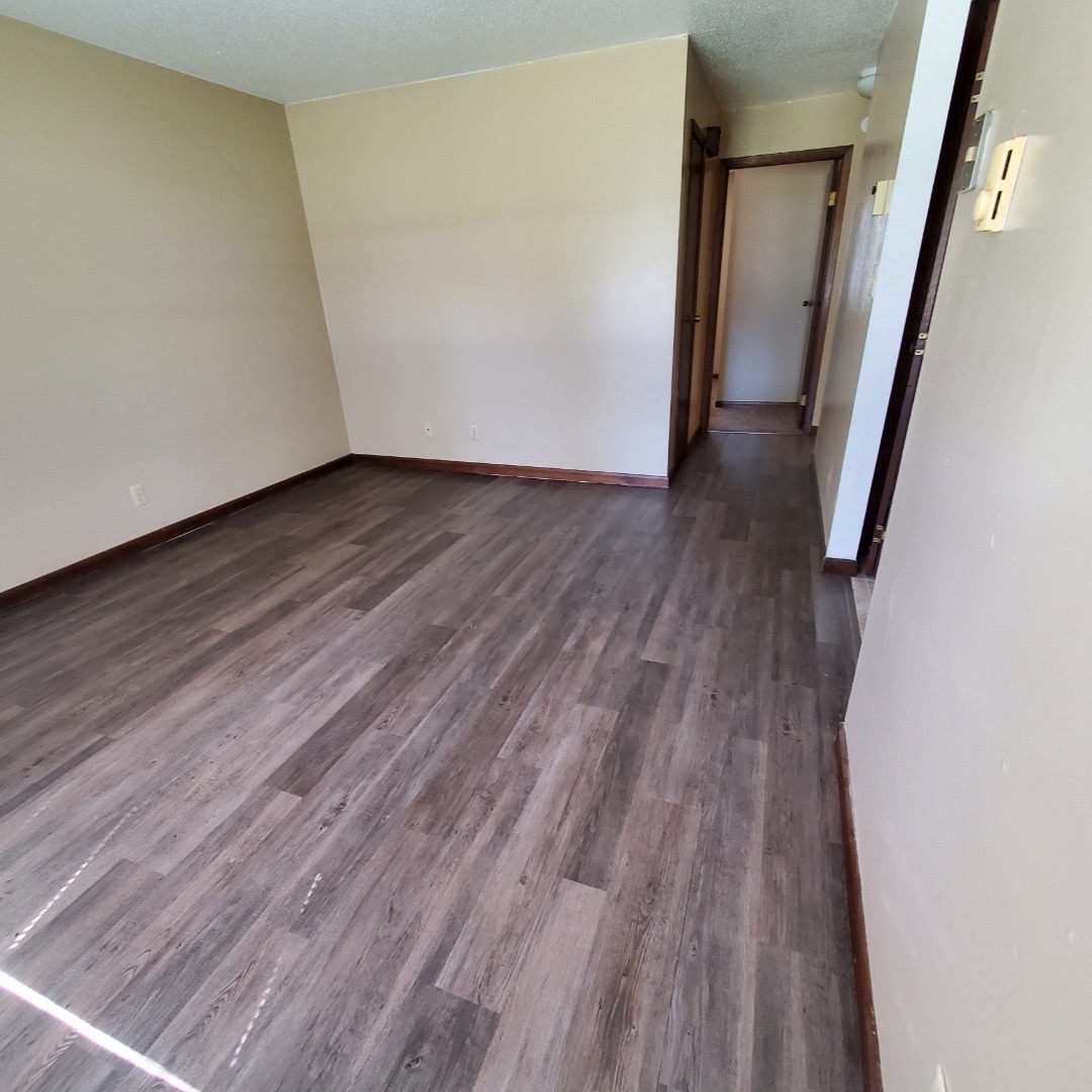 203 Humboldt Ave- D